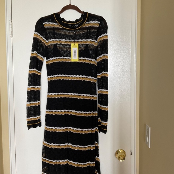 Karen Millen Lace Dress with lining - Picture 3 of 4